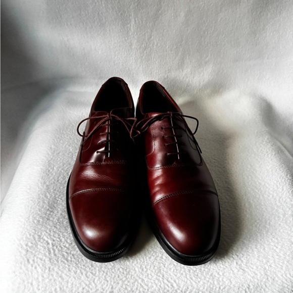 Rockport Men’s Size 10M Brown Leather Dress Shoes. - Picture 3 of 16